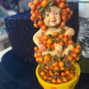 Adorable Orange Berry Baby Decor